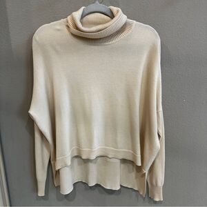 HYDEN YOO | S | Cream Turtleneck Sweater boxy style  wool/ alpaca / linen blend